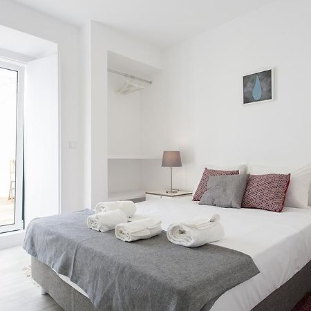 Castelo Picao Apartments ลิสบอน ภายนอก รูปภาพ