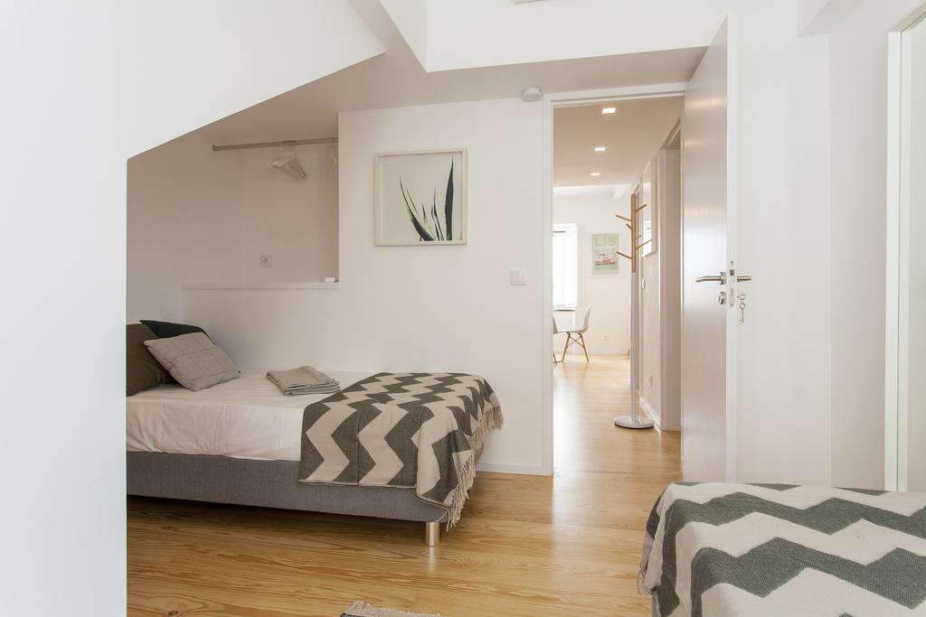 Castelo Picao Apartments ลิสบอน ภายนอก รูปภาพ